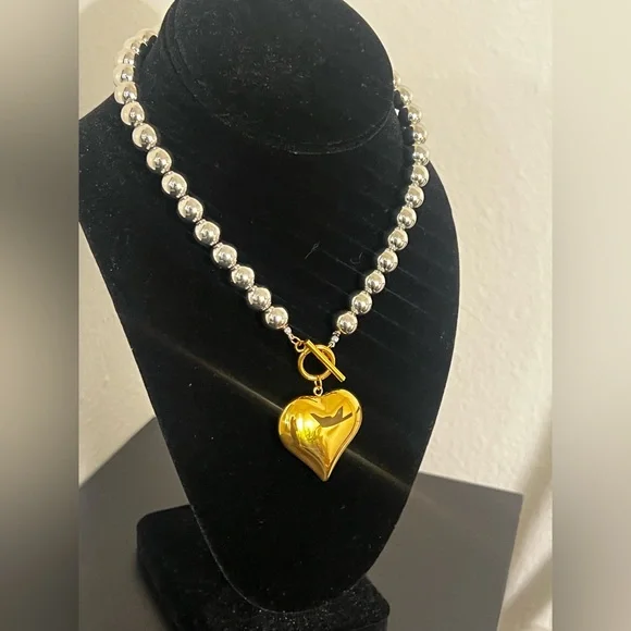 Two-Tone Heart Pendant Necklace | 18k Gold Plated & Stainless Steel | 40 cm - Picture 5 of 7